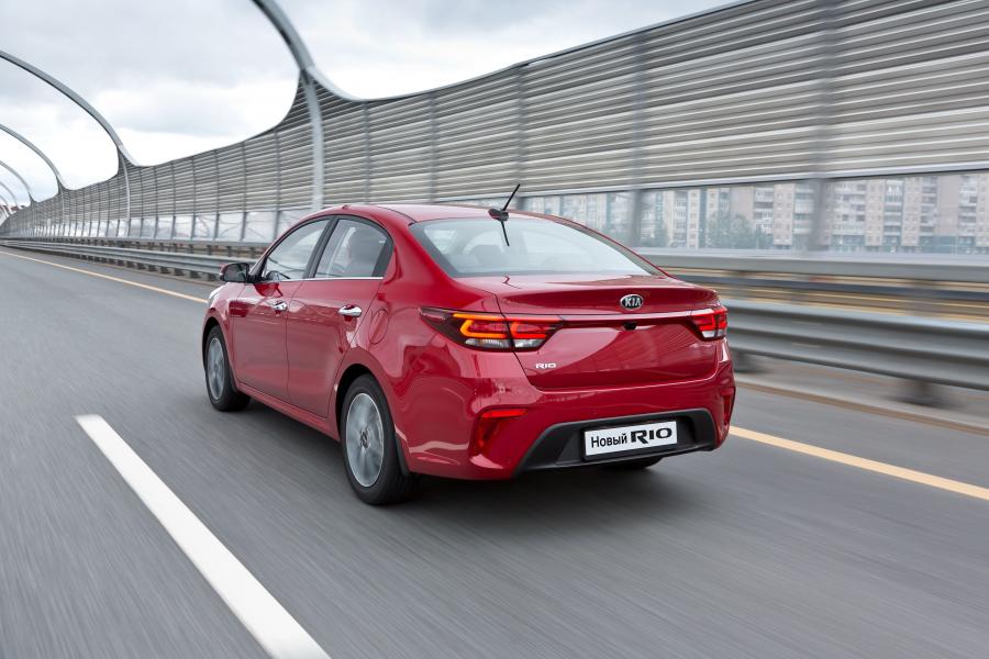  Kia Rio (FB) 2017 года  (фото 4 из 32)